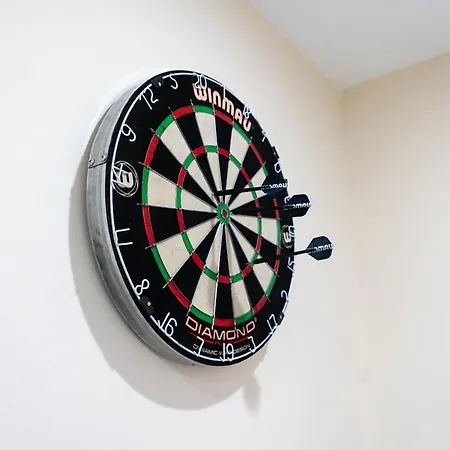 Holiday home Entire Stylish House-games Room-6 Guests Capacity